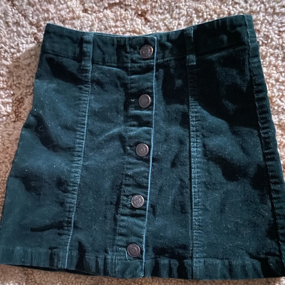 Forever 21 Green Corduroy Button Front Skirt - Picture 5 of 6